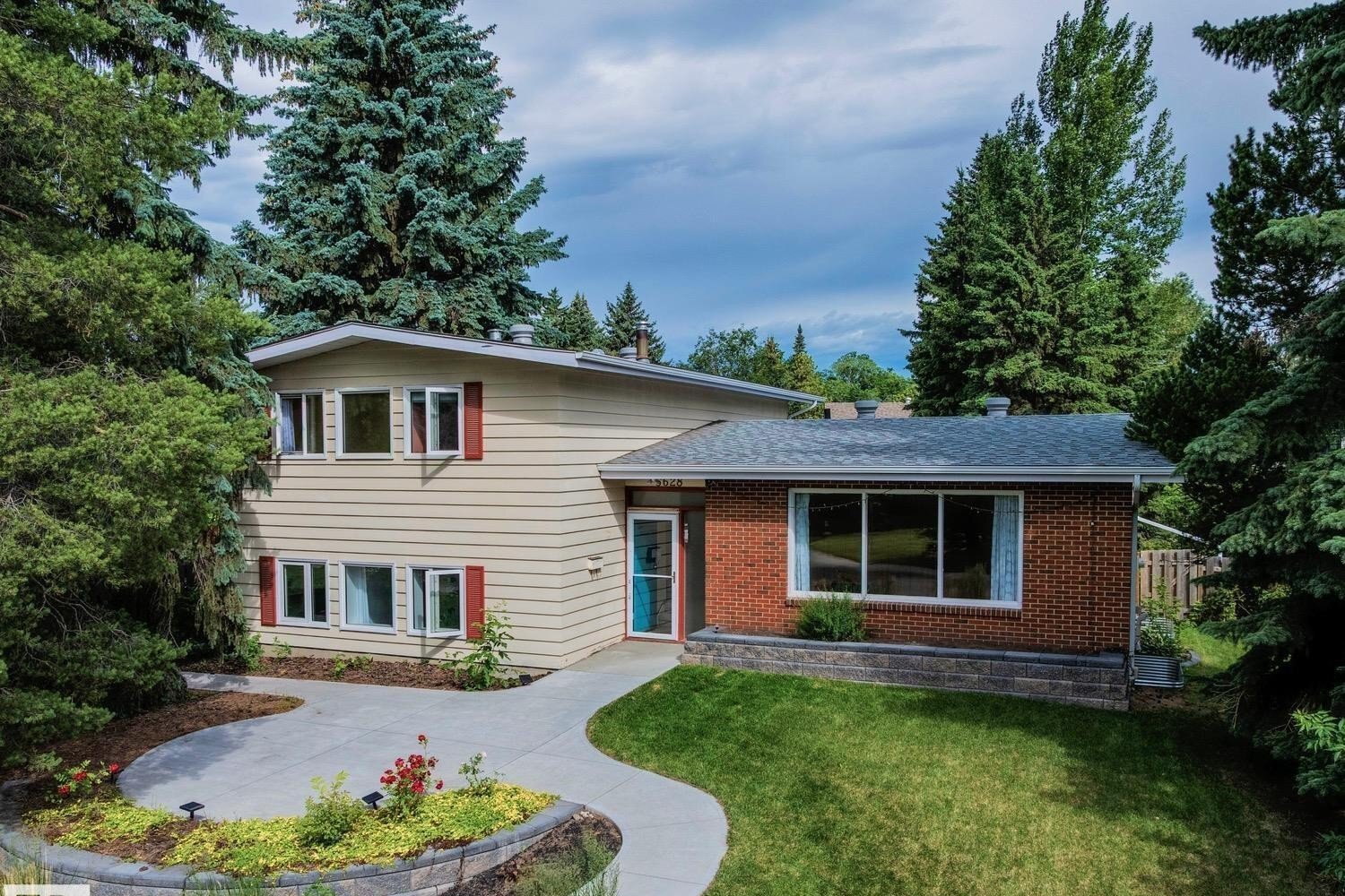 Additional image 8 of 6628 124 Street NW, Edmonton, AB, T6H3V3