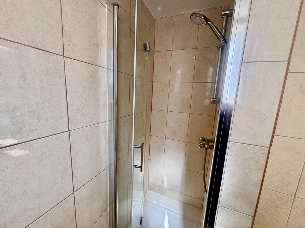 Additional image 8 of Studio Flat, Sussex Gardens, W2, N1 7GU