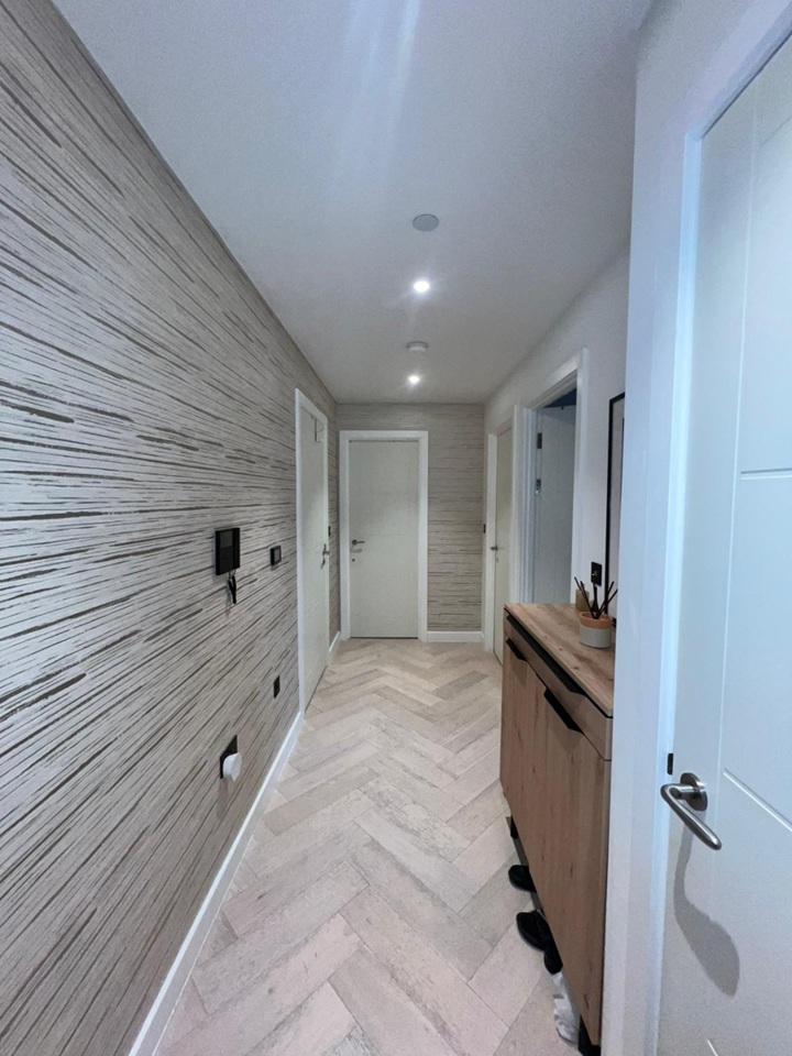 Additional image 12 of 2 Bed Flat, Dock Street, E1, N1 7GU