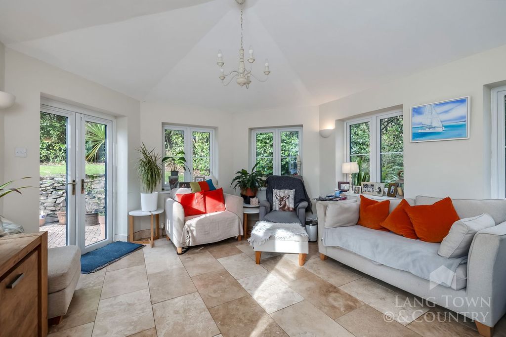Additional image 7 of 5 bed detached house for saleWoodlands Lane, Manor Park, Plymouth PL6