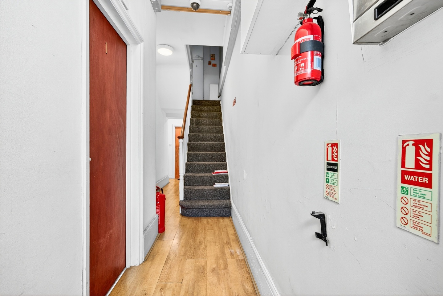 Additional image 4 of Studio Flat, Rufford Street, N1, N1 7GU