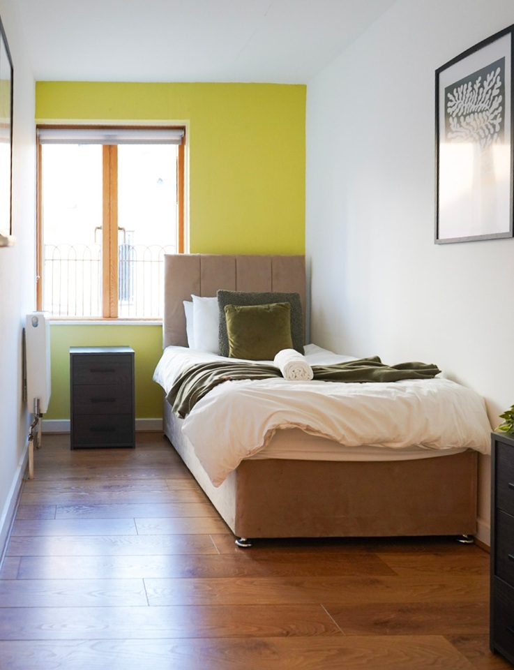 Additional image 6 of 3 Bed Flat, Oakshott Court, NW1, N1 7GU