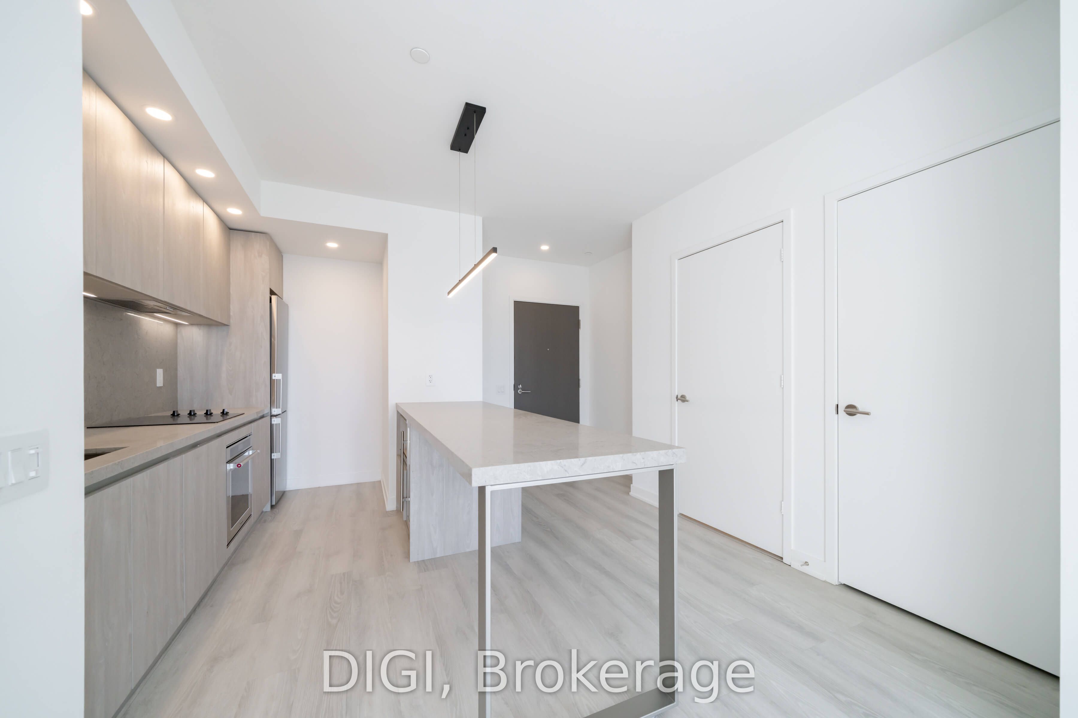 Additional image 3 of 3604-57 Spadina Avenue, Toronto, ON, M5V 0T9