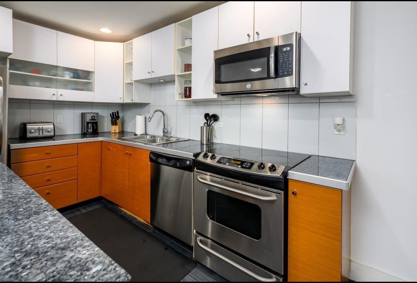 Additional image 5 of 32-728 14th Street W, North Vancouver, BC, V7M 0A8