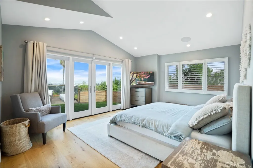 Additional image 103 of 11308 Dona Teresa Drive, Studio City, CA 91604