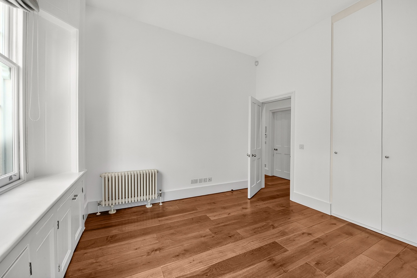 Additional image 5 of 2 Bed Flat, Queens Gate, SW7, N1 7GU