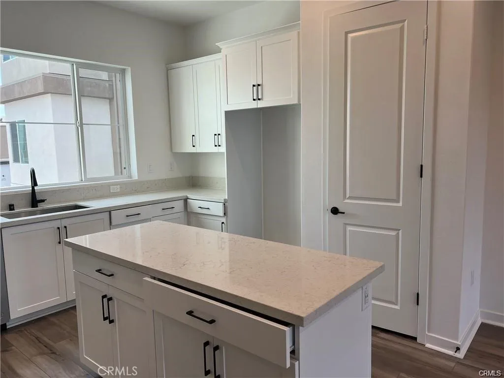 Additional image 37 of 1081 Cadence, Irvine, CA 92618