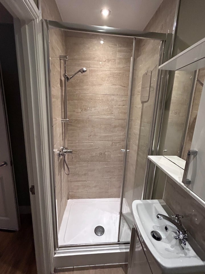 Additional image 2 of 1 Bed Flat, Claverton Street, SW1V, N1 7GU