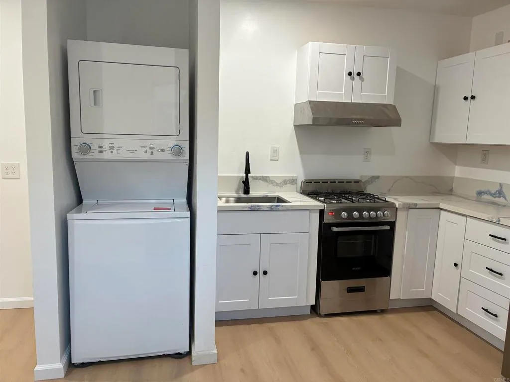 Additional image 6 of 586 Del Mar Ave #b, Chula Vista, CA 91910