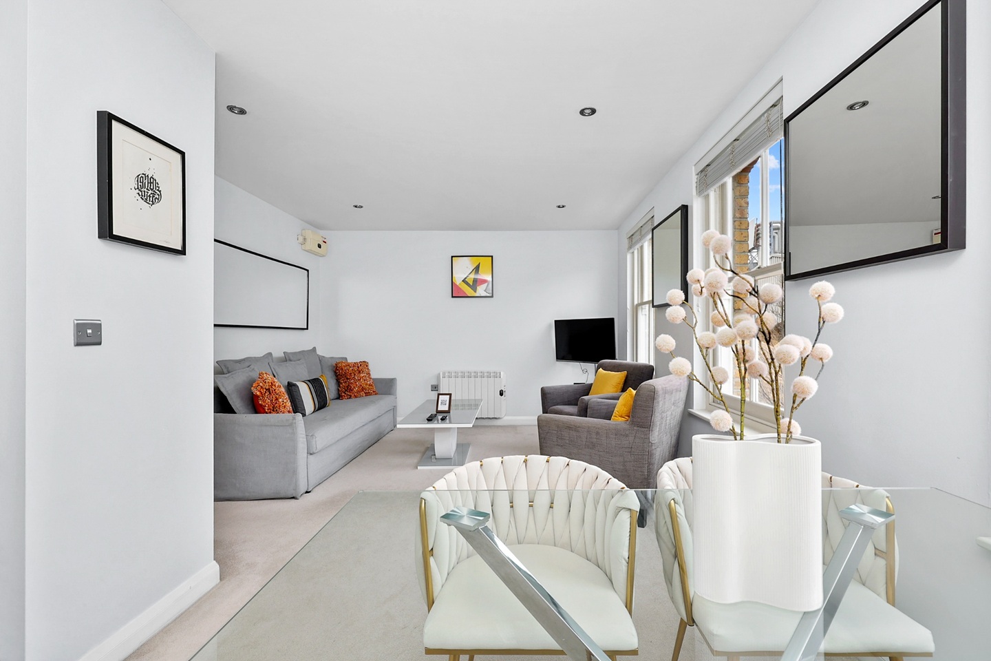 Additional image 22 of 2 Bed Flat, Hanbury Street, E1, N1 7GU