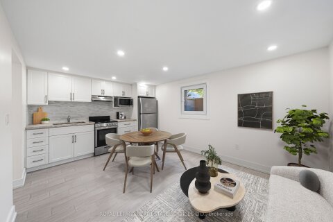 Additional image 9 of 3-50 Arcadian Circle, Toronto, ON, M8W 2Y9
