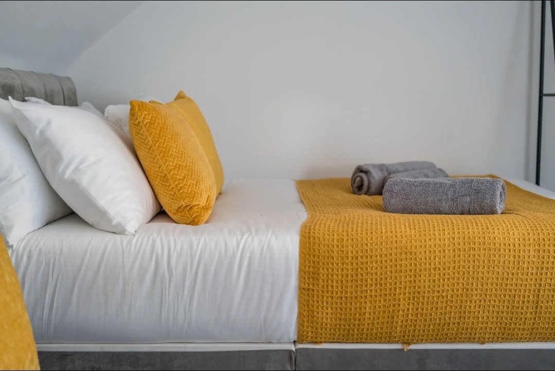 Additional image 5 of Studio Flat, Brick Lane, E1, N1 7GU