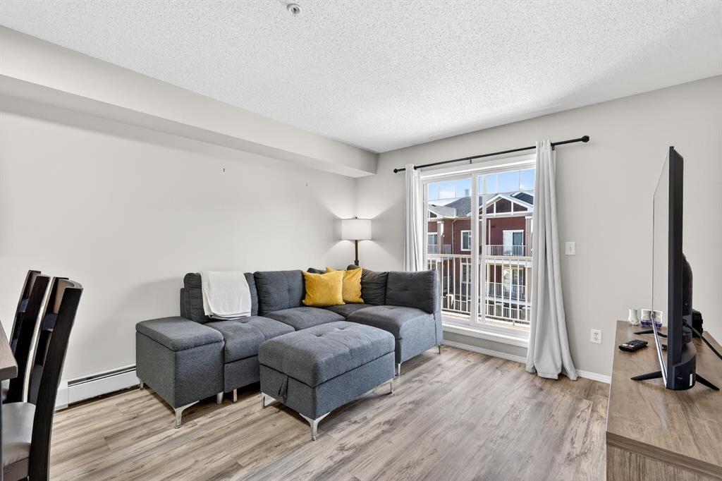 Additional image 6 of 8206-70 Panamount Drive NW, Calgary, AB, T3K 5Z1