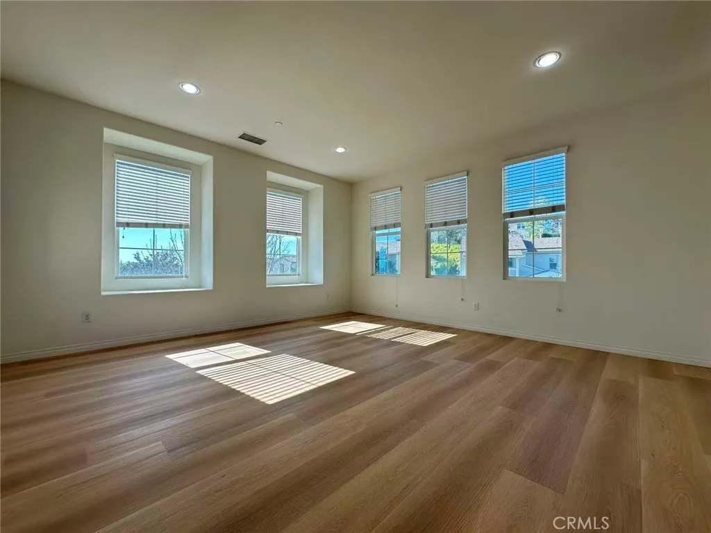 Additional image 40 of 803 E Manresa, Azusa, CA 91702