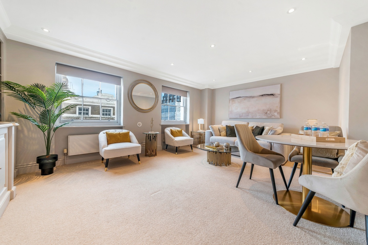 3 Bed Penthouse, Davies St, W1K, N1 7GU