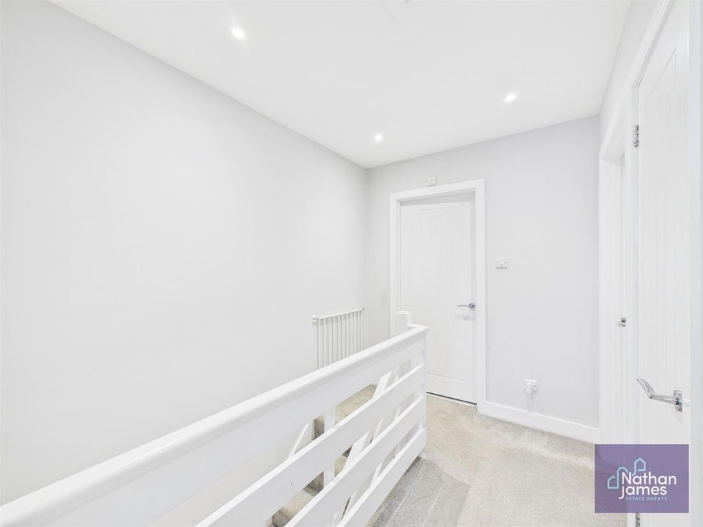 Additional image 15 of 3 bed property for saleWaghausel Close, Caldicot NP26