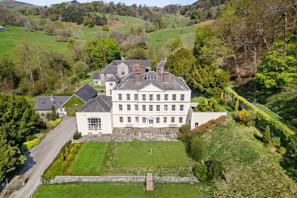 11 bed detached house for saleAbergele, Conwy LL22