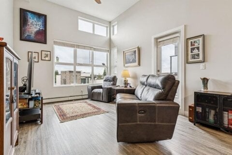 Additional image 7 of 1402-95 Burma Star Road SW, Calgary, AB, T3E 8A9