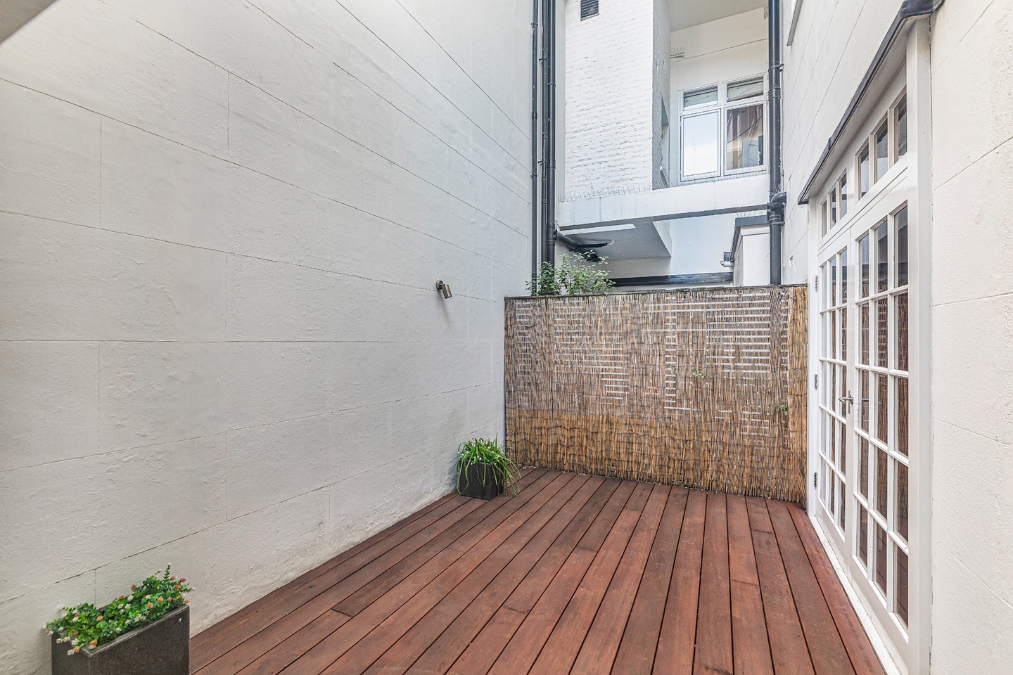 Additional image 8 of 2 Bed Flat, Queen's Gate, SW7, N1 7GU