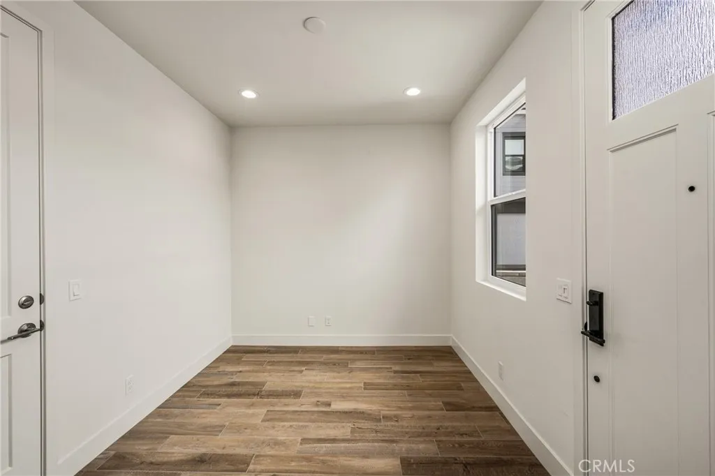 Additional image 11 of 19031 Main St #101, Huntington Beach, CA 92648