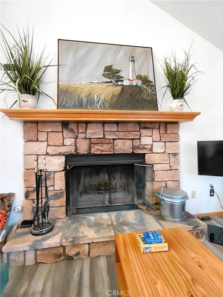 Additional image 52 of 729 E Victoria Court, Lake Arrowhead, CA 92352