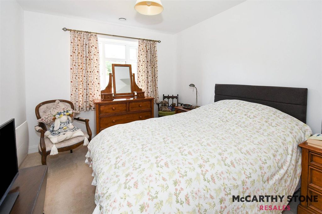 Additional image 7 of 2 bed flat for saleGibson Court, Tattershall Road, Woodhall Spa LN10