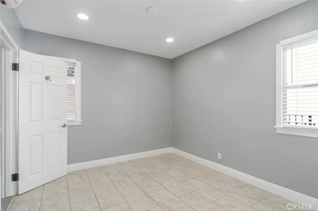 Additional image 31 of 1049 Western Avenue Unit B, Glendale, CA 91201