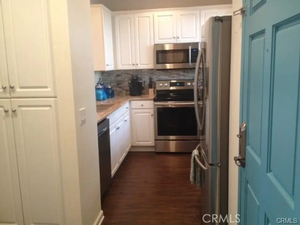 Additional image 2 of 20191 Cape Coral Lane Unit 3-205, Huntington Beach, CA 92646