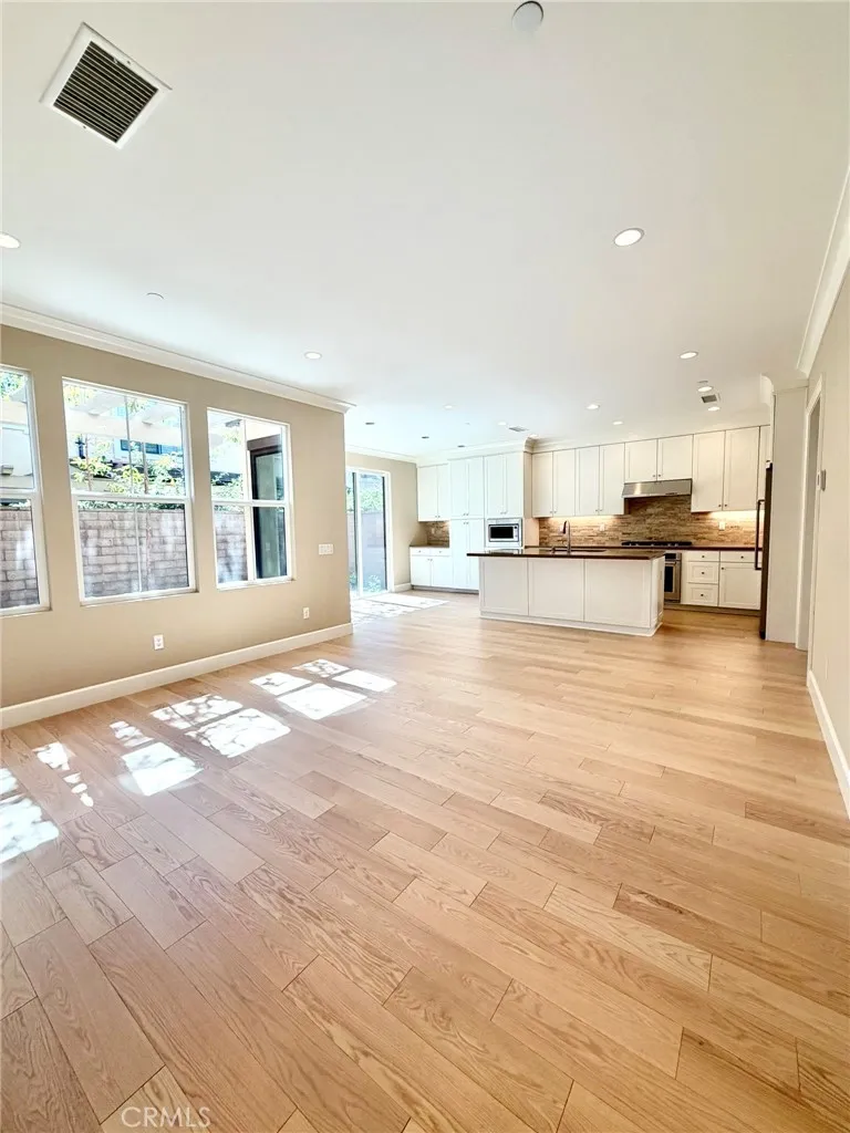 Additional image 67 of 257 Rodeo, Irvine, CA 92602