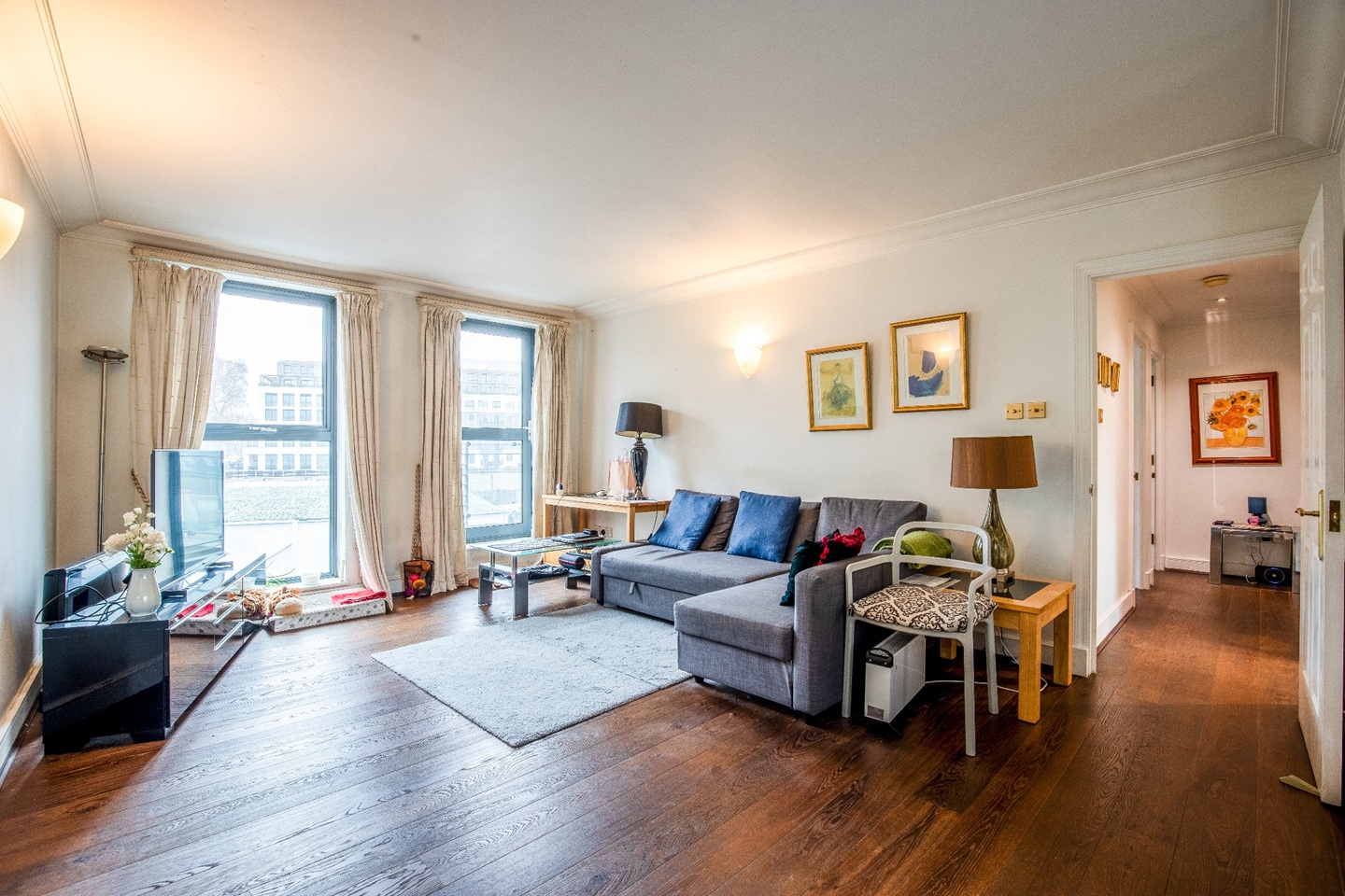 2 Bed Flat, Ebury Bridge Road, SW1W, N1 7GU