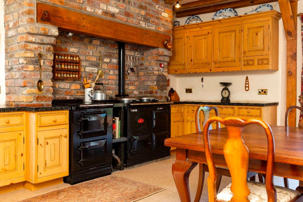 Additional image 3 of 4 bed detached house for saleBerth Gron, Tydu Road, Nelson, Treharris CF46