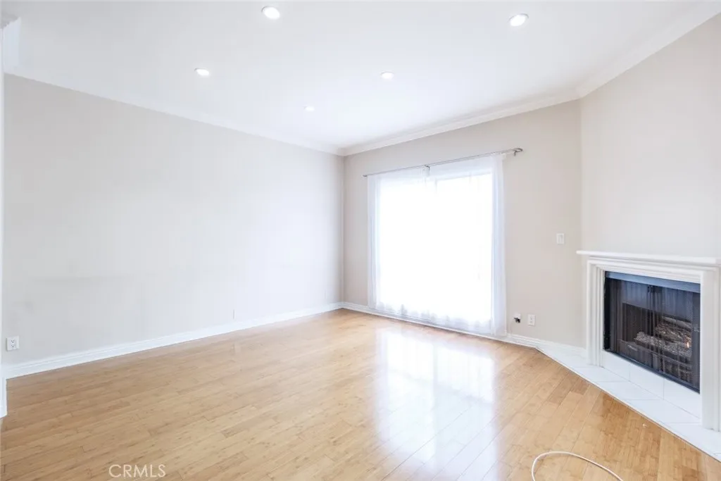 Additional image 10 of 14631 Dickens Street Unit 7, Sherman Oaks, CA 91403
