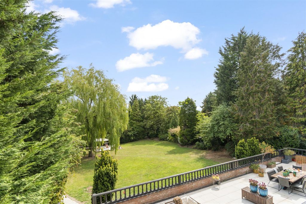 Additional image 97 of 7 bed property for saleLovelace Avenue, Solihull B91