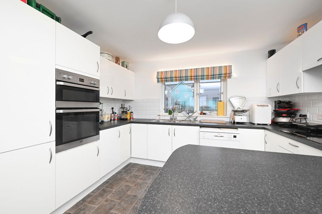 Additional image 10 of 3 bed semi-detached house for sale5 Parkview, Sandwick, Shetland ZE2
