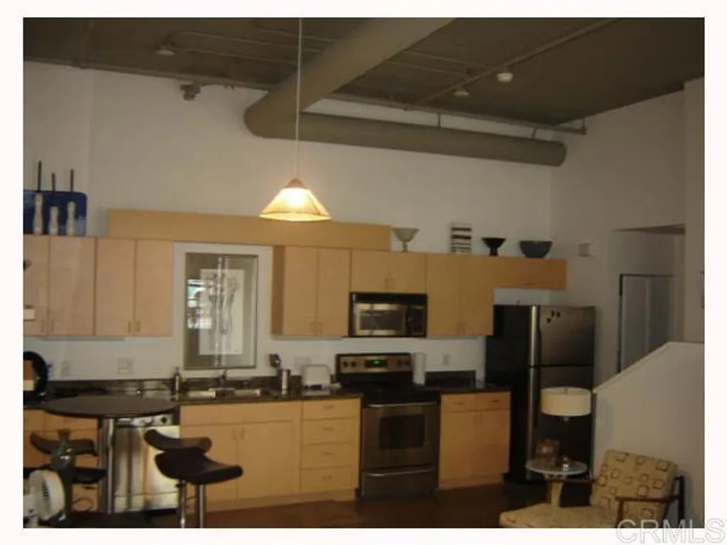 Additional image 4 of 1501 Front St, San Diego, CA 92101