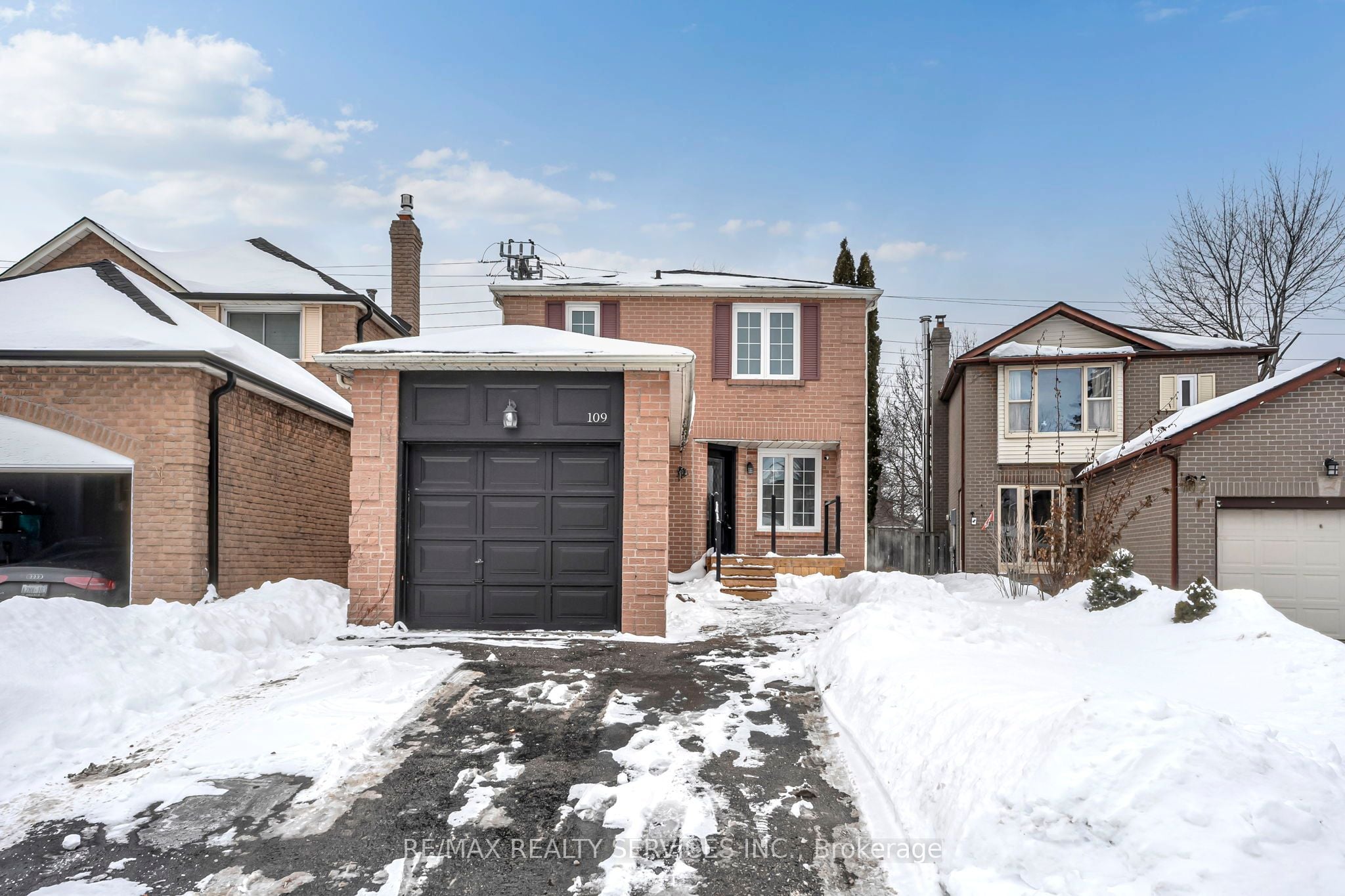 109 Millington Crescent, Ajax, ON, L1T 1R7