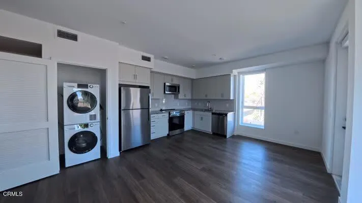 Additional image 17 of 18900 Parthenia Street Unit 102, Northridge, CA 91324