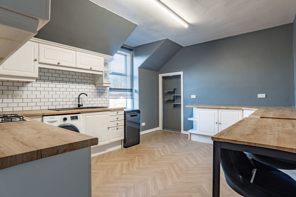 Additional image 9 of 3 bed flat for saleHill Street, Elgin IV30