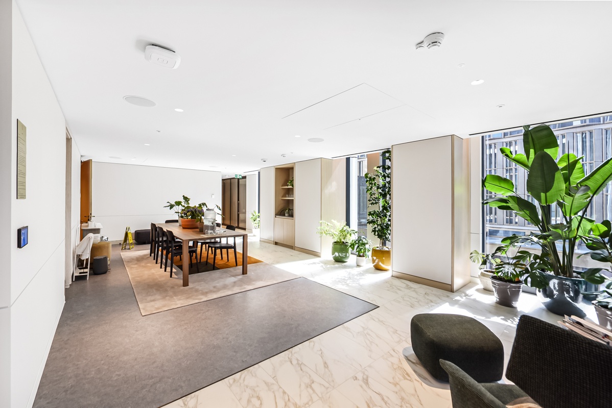 Additional image 14 of 3 Bed Flat, Nine Elms Lane, SW8, N1 7GU