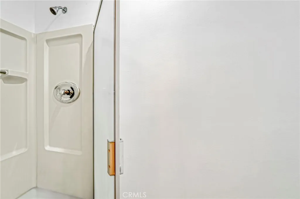 Additional image 44 of 5325 Newcastle Avenue Unit 240, Encino, CA 91316