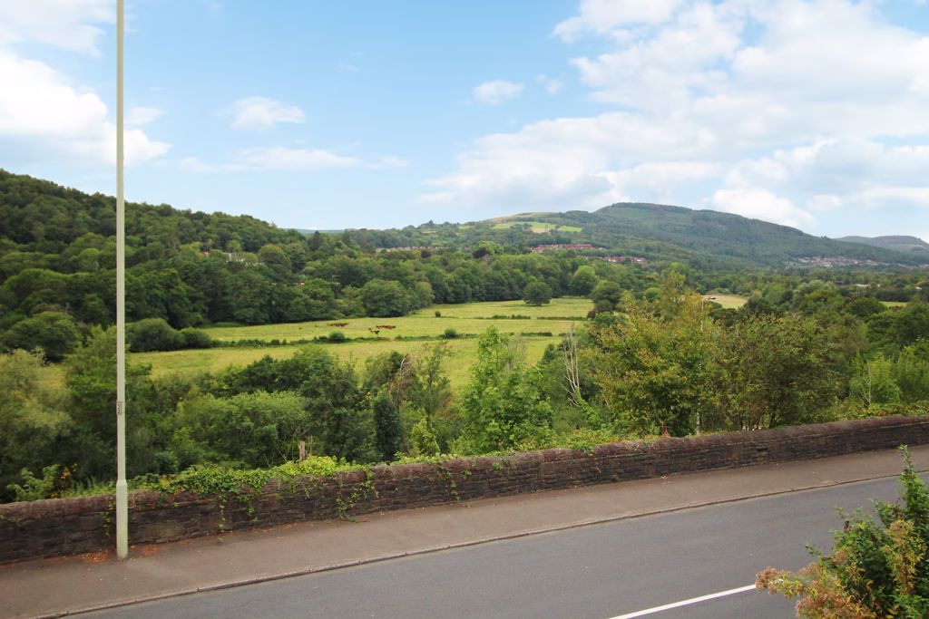 Additional image 20 of 2 bed flat for saleCilfynydd Road, Cilfynydd, Pontypridd CF37