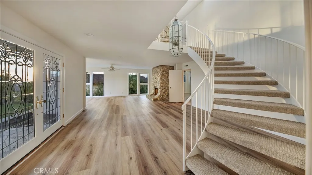 Additional image 3 of 726 Kendall Drive, Laguna Beach, CA 92651