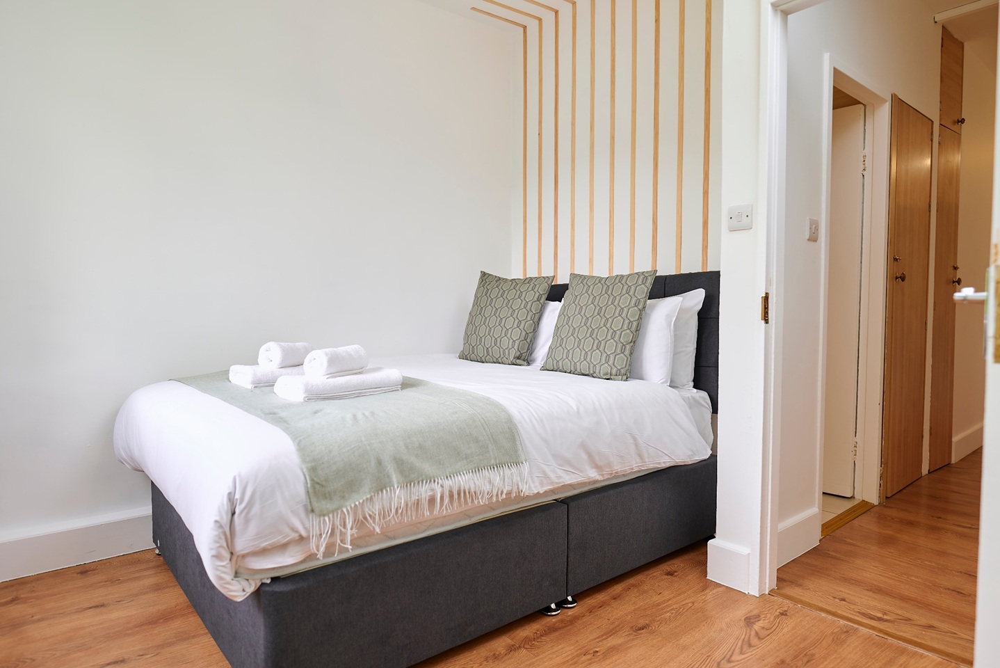 Additional image 9 of 4 Bed Flat, Pembroke House, W2, N1 7GU