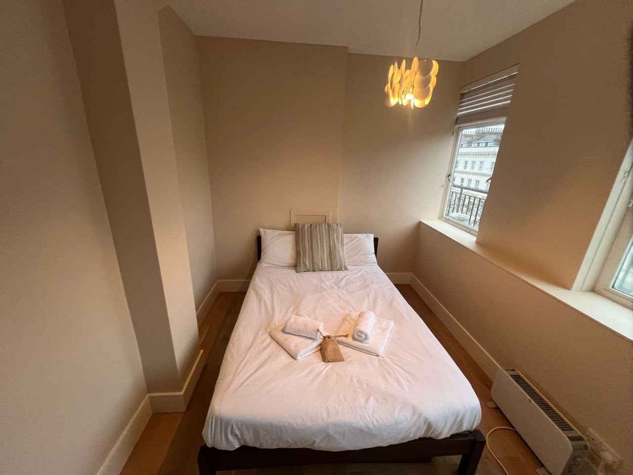 Additional image 3 of 3 Bed Flat, Derwent House, SW7, N1 7GU