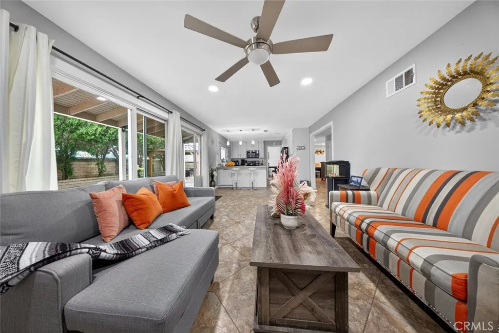 Additional image 6 of 25047 Avenida Balita, Valencia, CA 91355