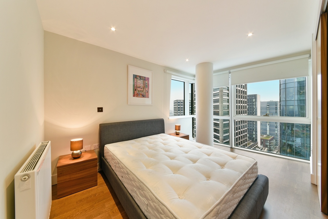 Additional image 8 of 2 Bed Flat, Whitechapel High St, E1, N1 7GU