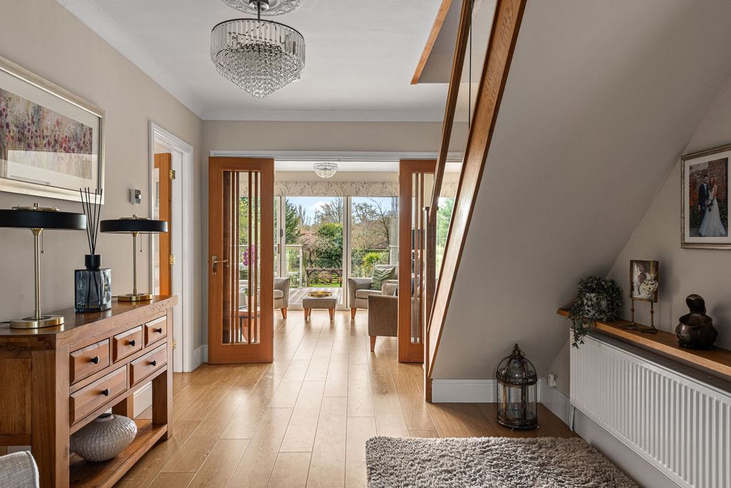 Additional image 2 of 4 bed detached house for saleThorpe Road, Peterborough PE3