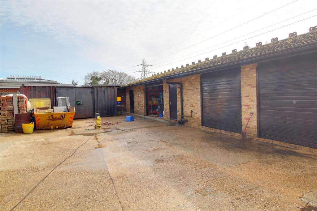 Additional image 18 of Great North Road, Welham Green, North Mymms, Hatfield