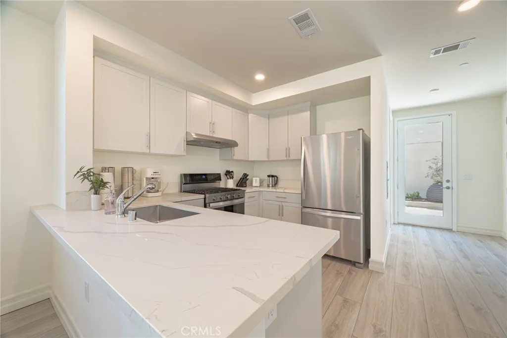 Additional image 48 of 160 N New Ave Unit 8, Monterey Park, CA 91755