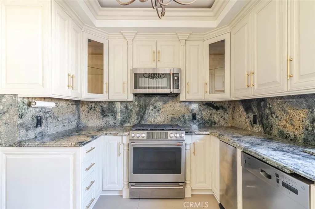 Additional image 11 of 2138 N Frederic Street, Burbank, CA 91504